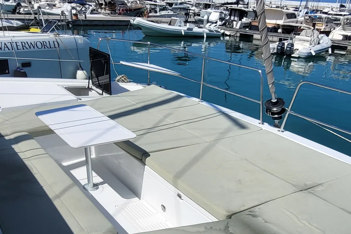 Deck of Dolce Luna, a Bali Catsmart catamaran at Figari/Golfo Aranci, Italy