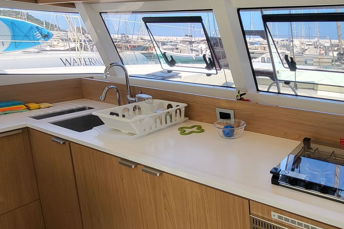 Galley of Dolce Luna, a Bali Catsmart catamaran at Figari/Golfo Aranci, Italy