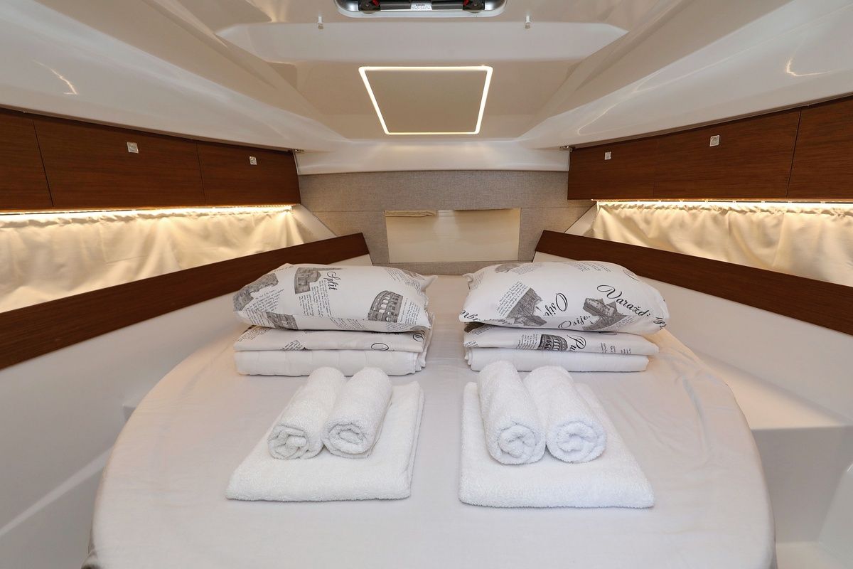 Cabin on Permer, a Jeanneau Merry Fisher 895 motorboat at Pirovac, Croatia