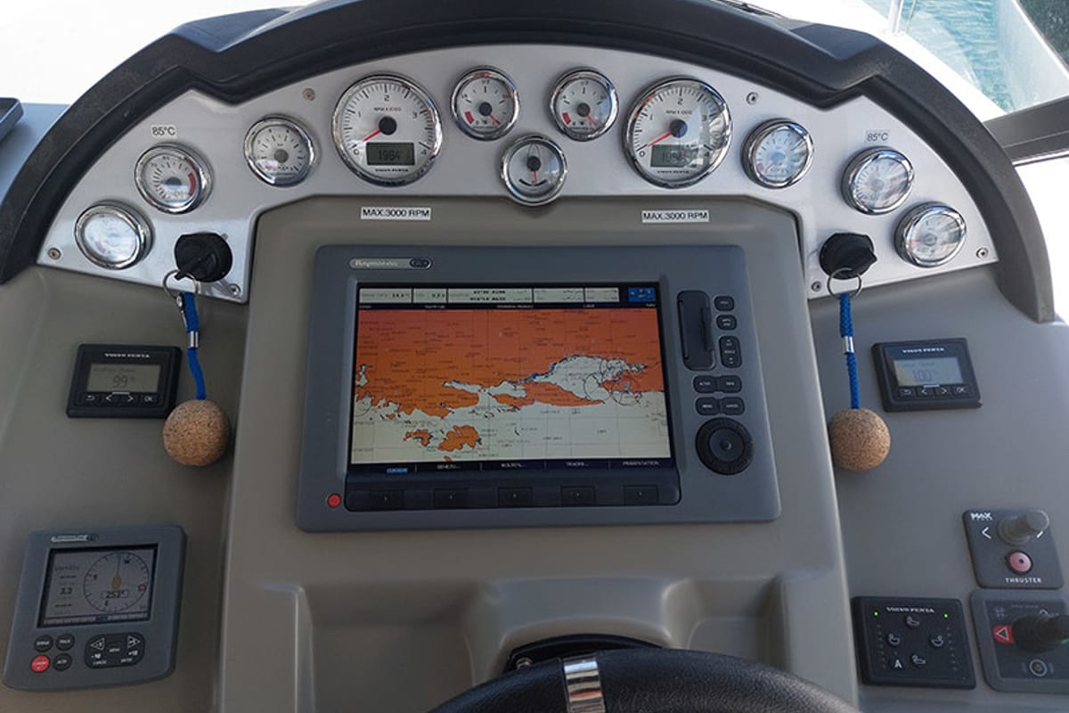 Santin, a Beneteau Antares 42 Fly yacht at Punat, Croatia