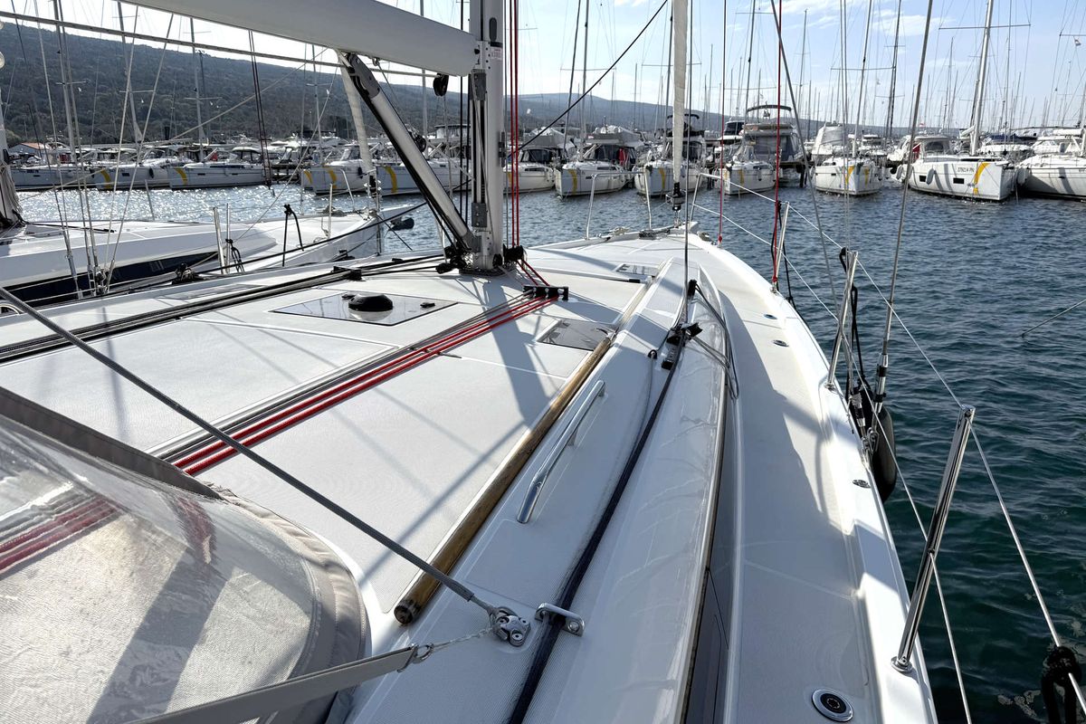 Deck of Hannah, a Beneteau Oceanis 40.1 sailboat at Punat, Croatia
