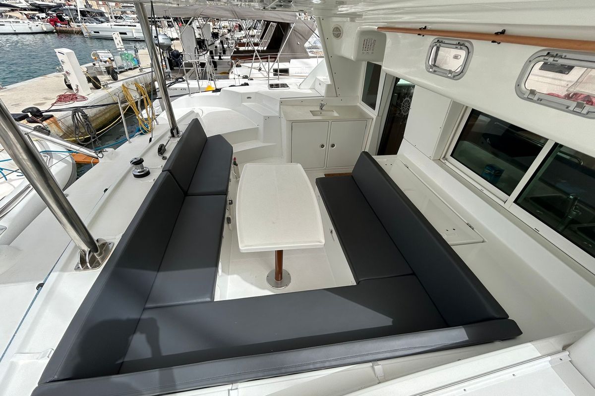 Deck of Manatee, a Lagoon 440 catamaran at Grad Vodice, Croatia