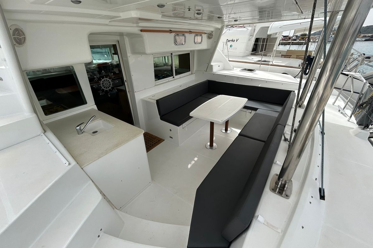 Deck of Manatee, a Lagoon 440 catamaran at Grad Vodice, Croatia