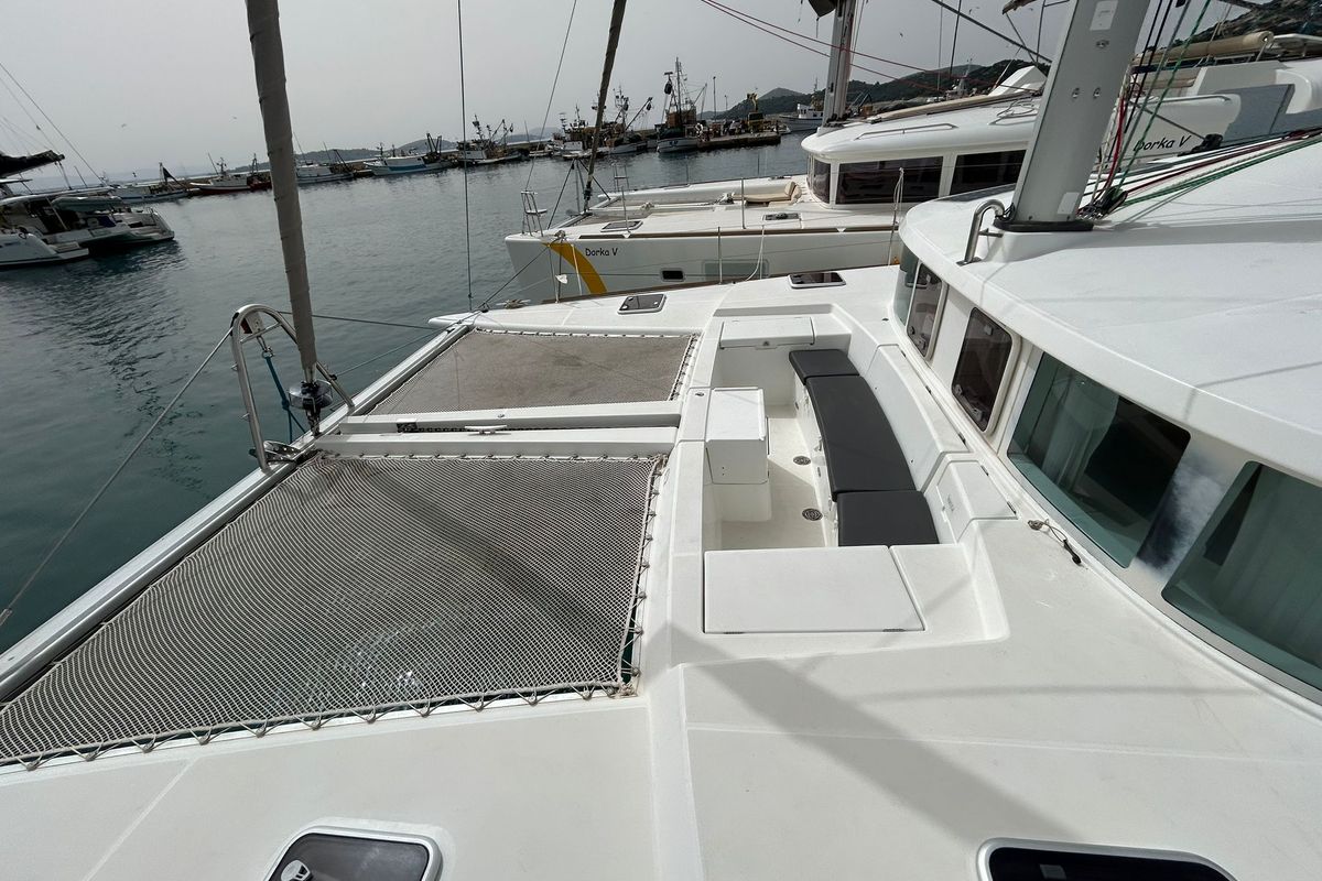Deck of Manatee, a Lagoon 440 catamaran at Grad Vodice, Croatia