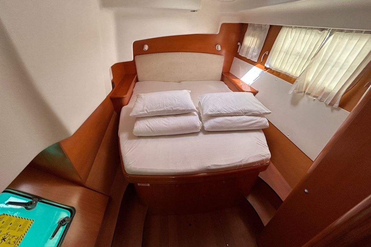 Cabin on Manatee, a Lagoon 440 catamaran at Grad Vodice, Croatia