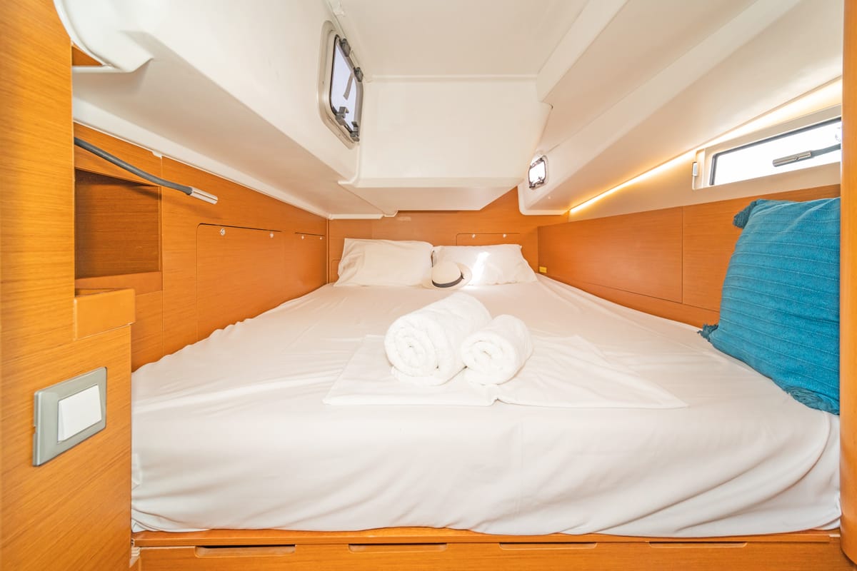 Calico Jack, a Jeanneau Sun Odyssey 490 sailboat at Athens, Greece