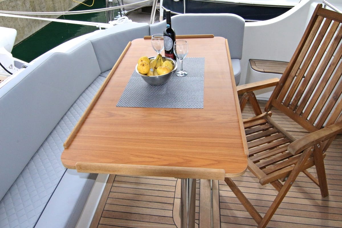 Deck of Iris, a SAS - Vektor Adriana 36 motorboat at Općina Sukošan, Croatia