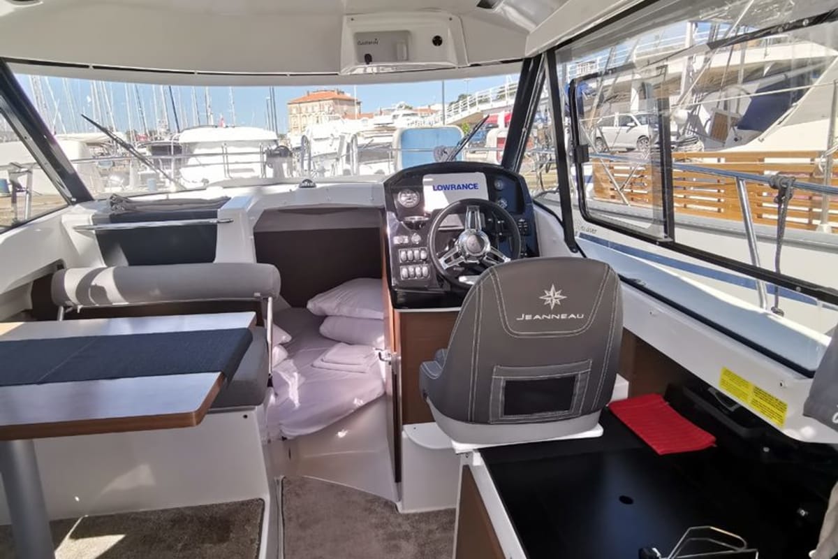 Cockpit of Malizia, a Jeanneau Merry Fisher 795 motorboat at Zadar, Croatia