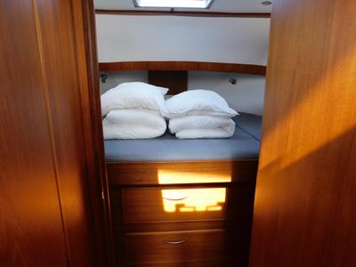 Cabin on Marmeralk, a Delos 1100 Cruiser motorboat at IJsselstein, Netherlands