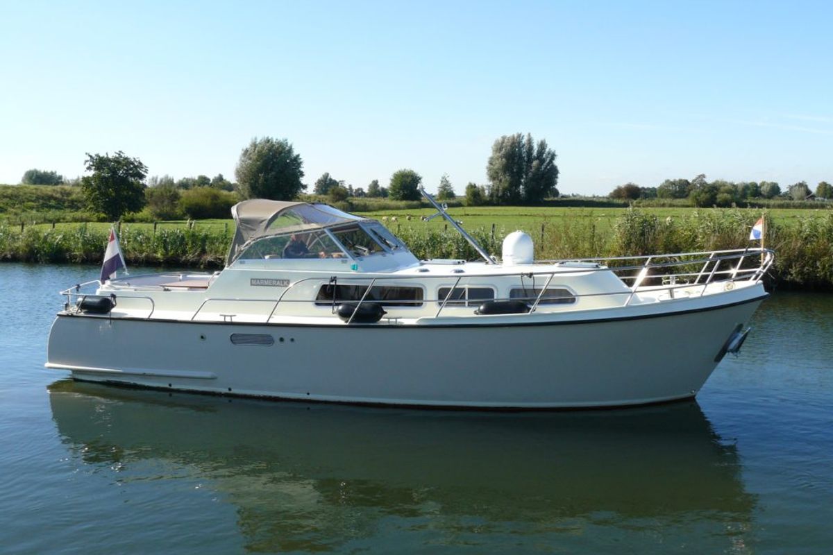 Exterior view of Marmeralk, a Delos 1100 Cruiser motorboat at IJsselstein, Netherlands