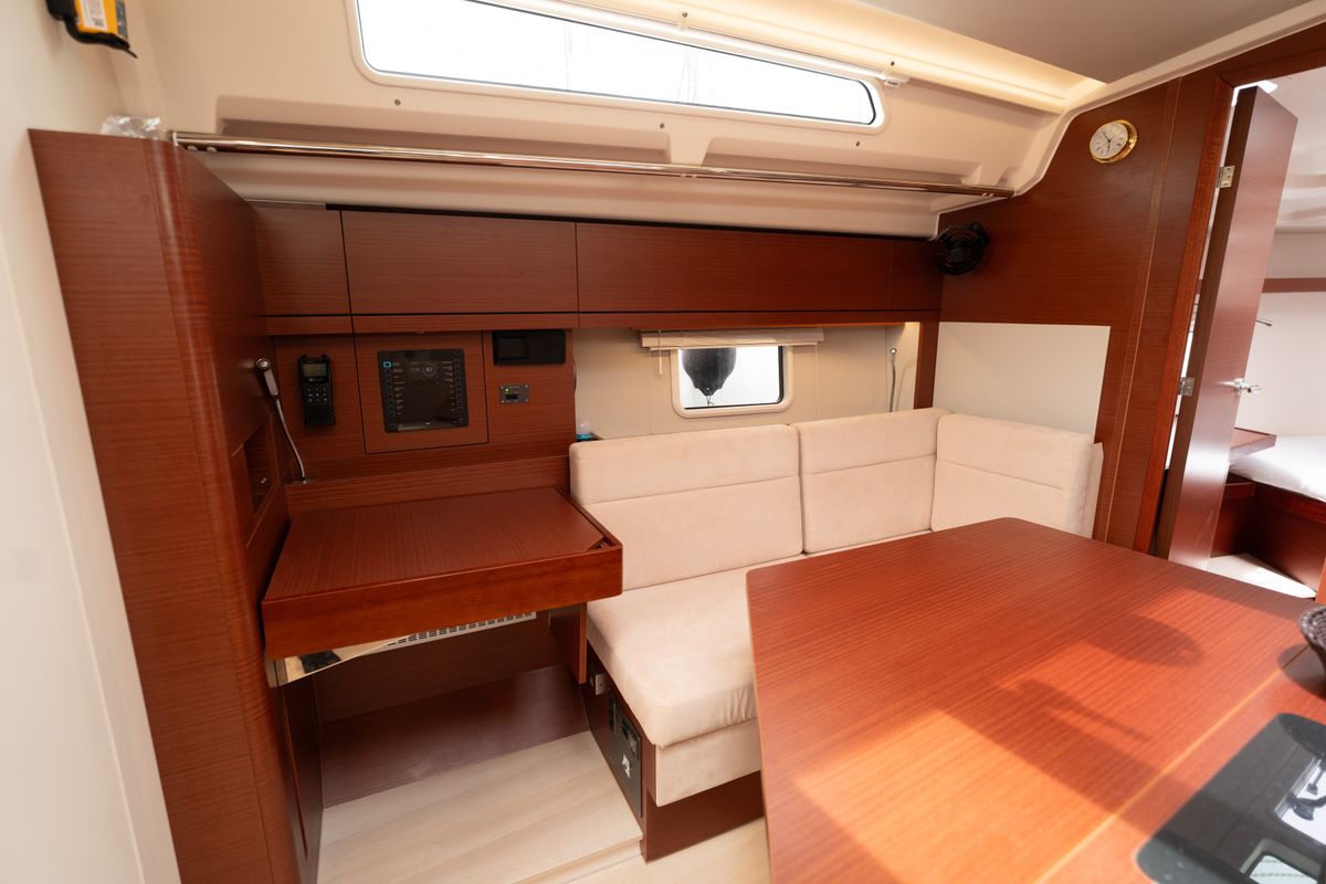 Salon of VRONTIS |Inverter|, a Hanse Yachts Hanse 418 sailboat at Municipal Unit of Lefkada, Greece