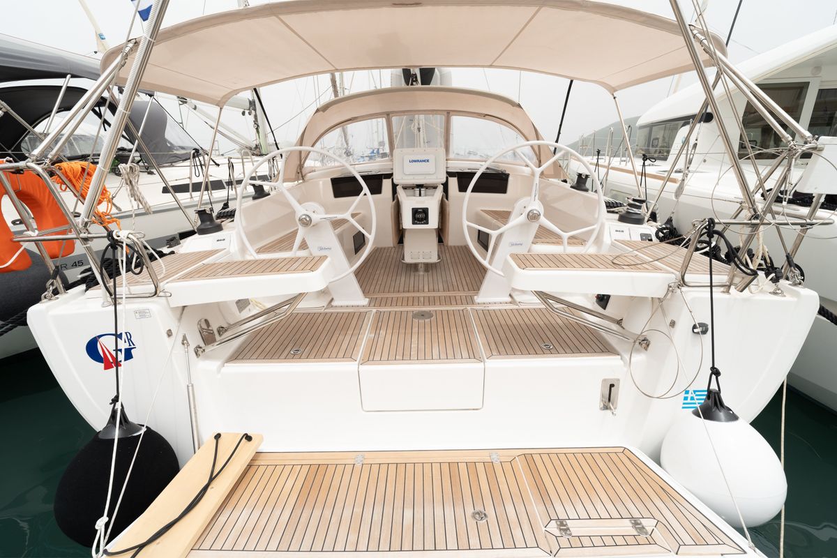 Exterior view of VRONTIS |Inverter|, a Hanse Yachts Hanse 418 sailboat at Municipal Unit of Lefkada, Greece