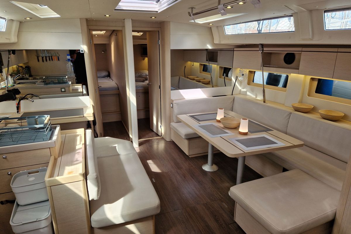 Salon of Skalpel 2, a Beneteau Oceanis 51.1 sailboat at Cagliari, Italy