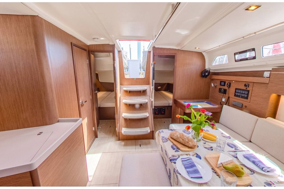 Salon of Starlight, a Beneteau Oceanis 40.1 sailboat at Općina Medulin, Croatia