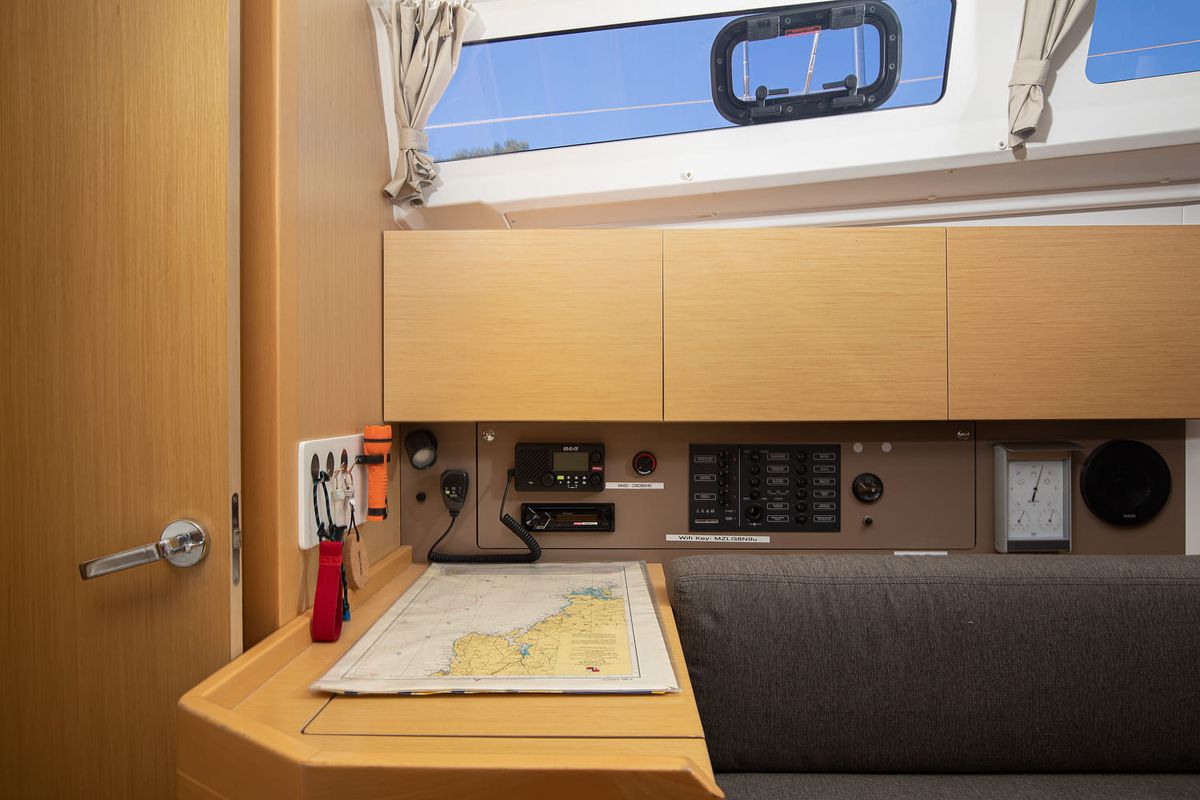 Salon of Mare Animi, a Beneteau Oceanis 35 sailboat at Općina Medulin, Croatia