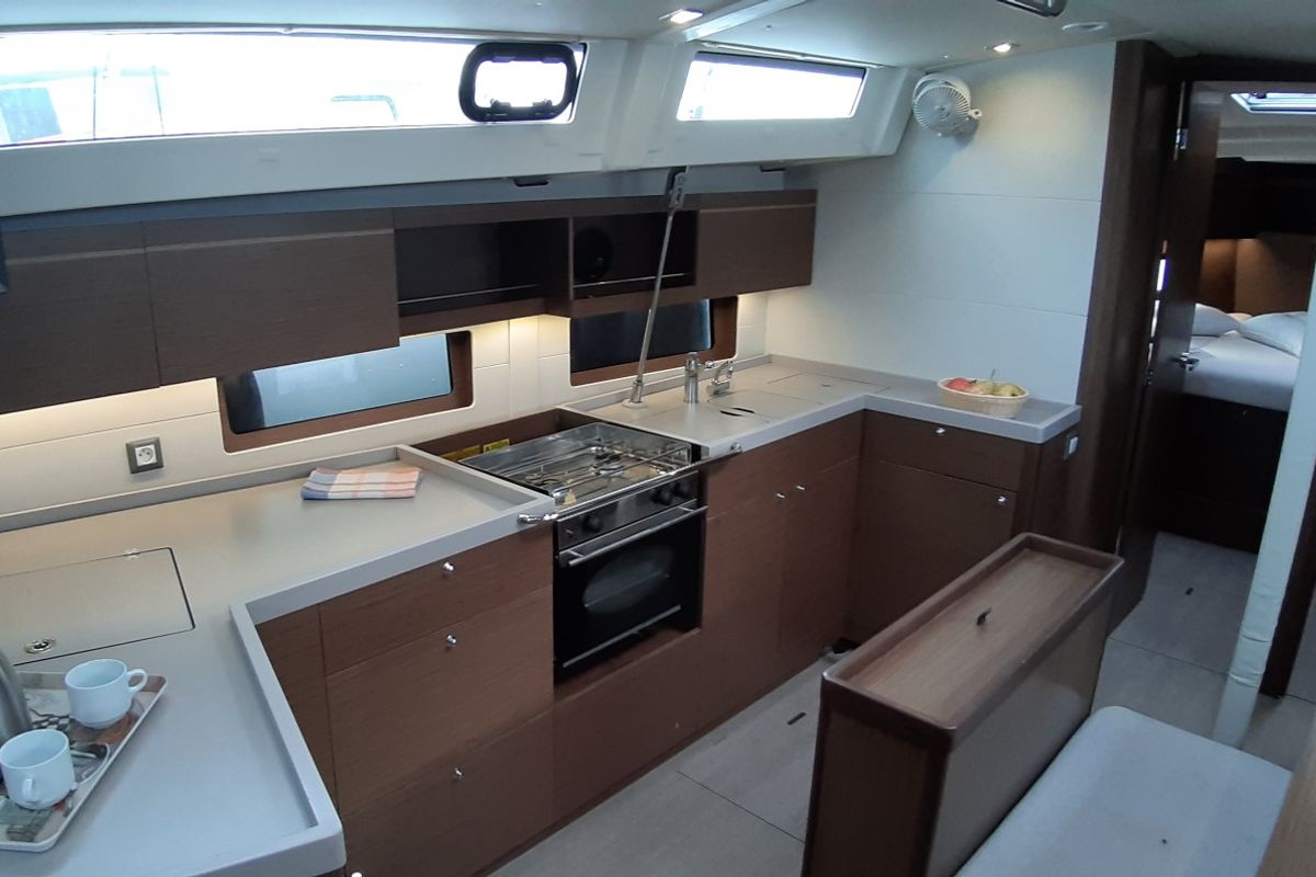 Galley of STERGIOS GEN.+A.C., a Beneteau Oceanis 46.1 sailboat at Municipal Unit of Lefkada, Greece