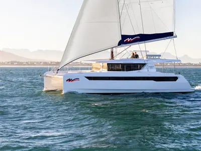 Moorings 5200 Exclusive Plus