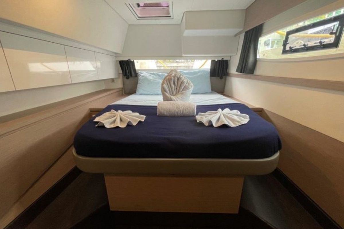 Cabin on Soleil Rae, a Fountaine Pajot Saba 50 catamaran at Road Town, British Virgin Islands