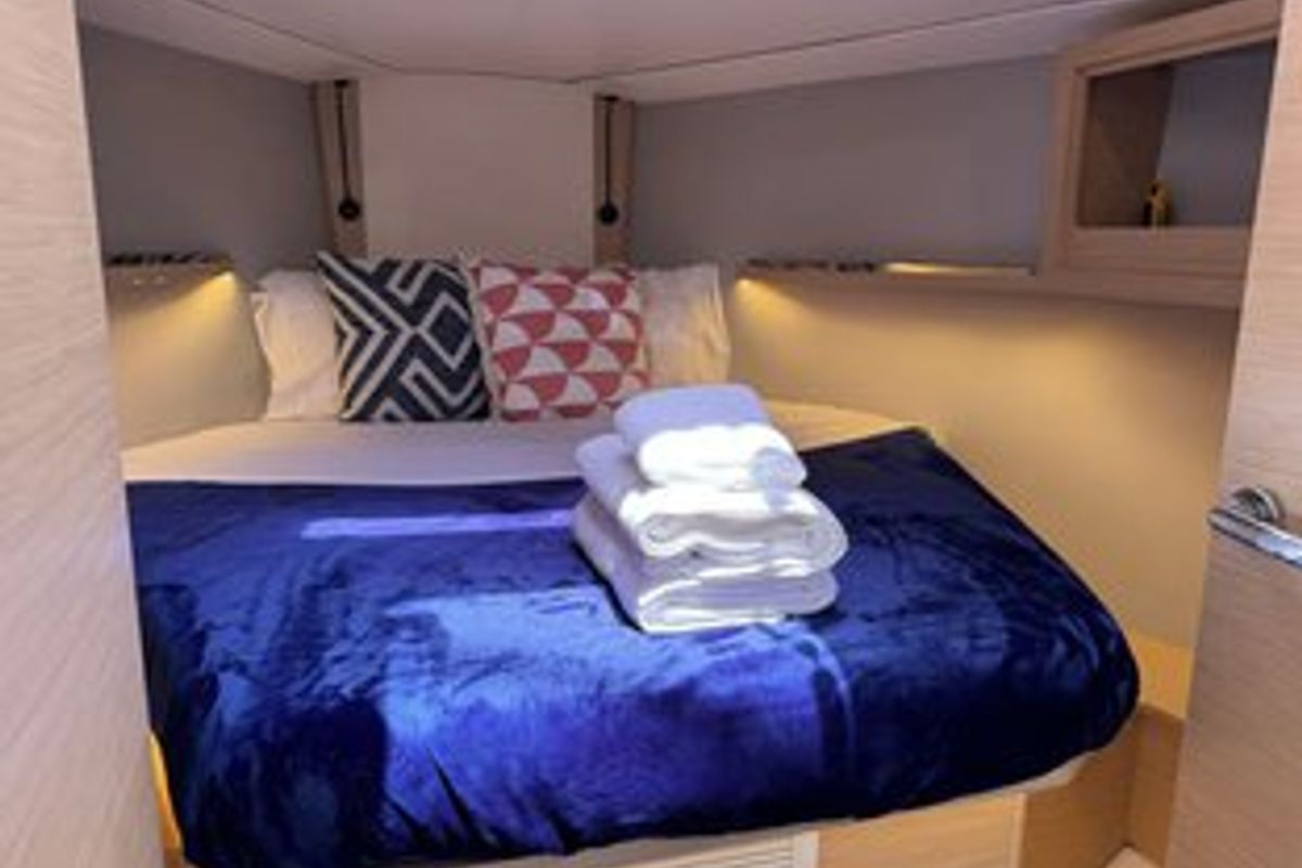 Cabin on Island Girl, a Dufour 37 sailboat at Central Abaco, Bahamas