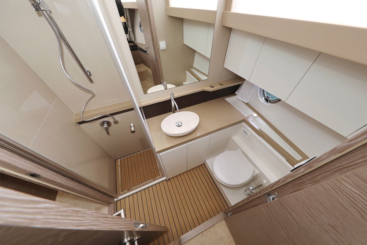 Head on Chili, a Greenline 45 Fly yacht at Grad Biograd na Moru, Croatia