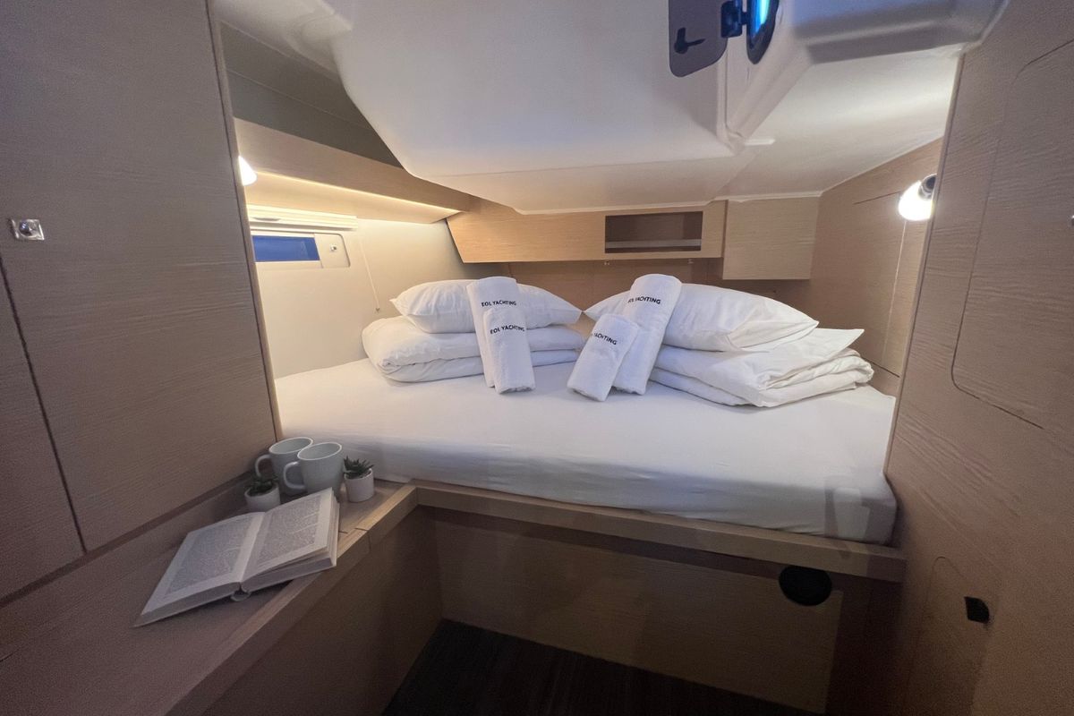 Cabin on Kaja, a Dufour 430 GL sailboat at Grad Pula, Croatia