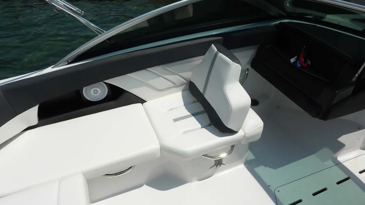 Deck of Black Pearl, a Four Winns Boats Four Winns H210 motorboat at Tribunj, Croatia