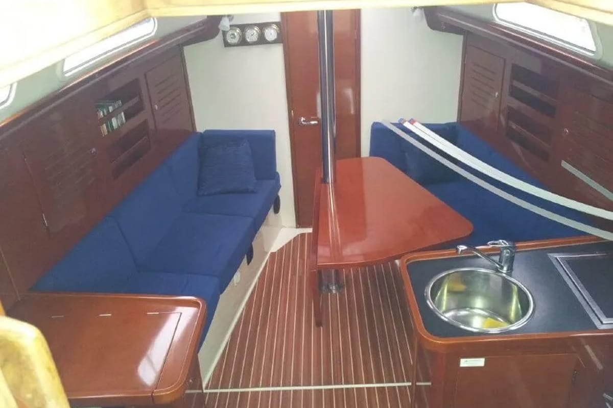 Salon of Tendance III, a Hanse Yachts Hanse 315 sailboat at Grimaud, France