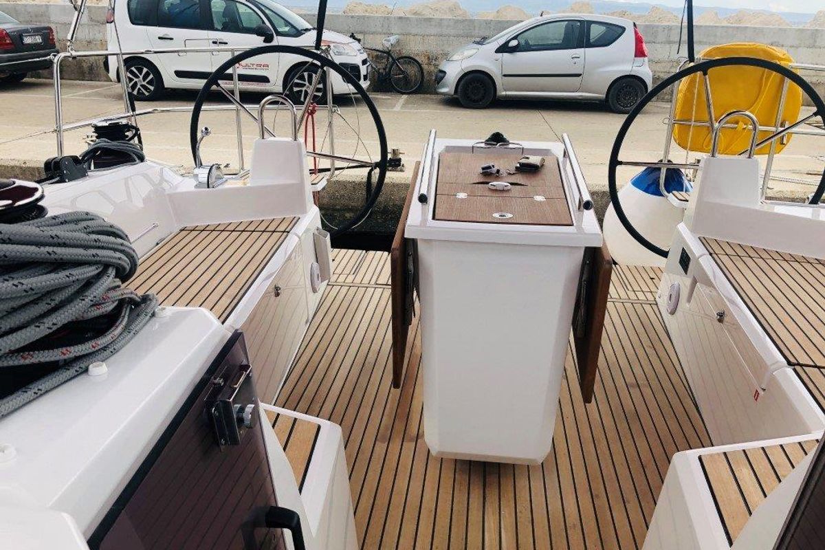 Deck of Azorian, a Beneteau Oceanis 40.1 sailboat at Split, Croatia