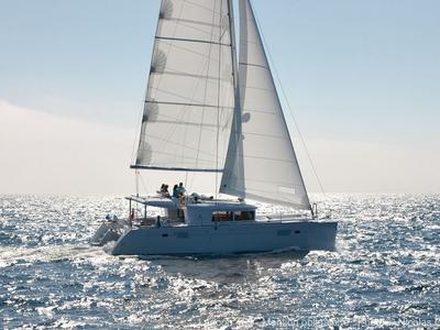 Exterior view of Lipopette, a Lagoon 450 catamaran at Propriano, France