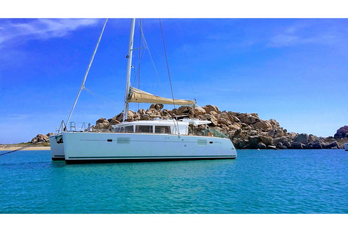 Exterior view of Lipopette, a Lagoon 450 catamaran at Propriano, France