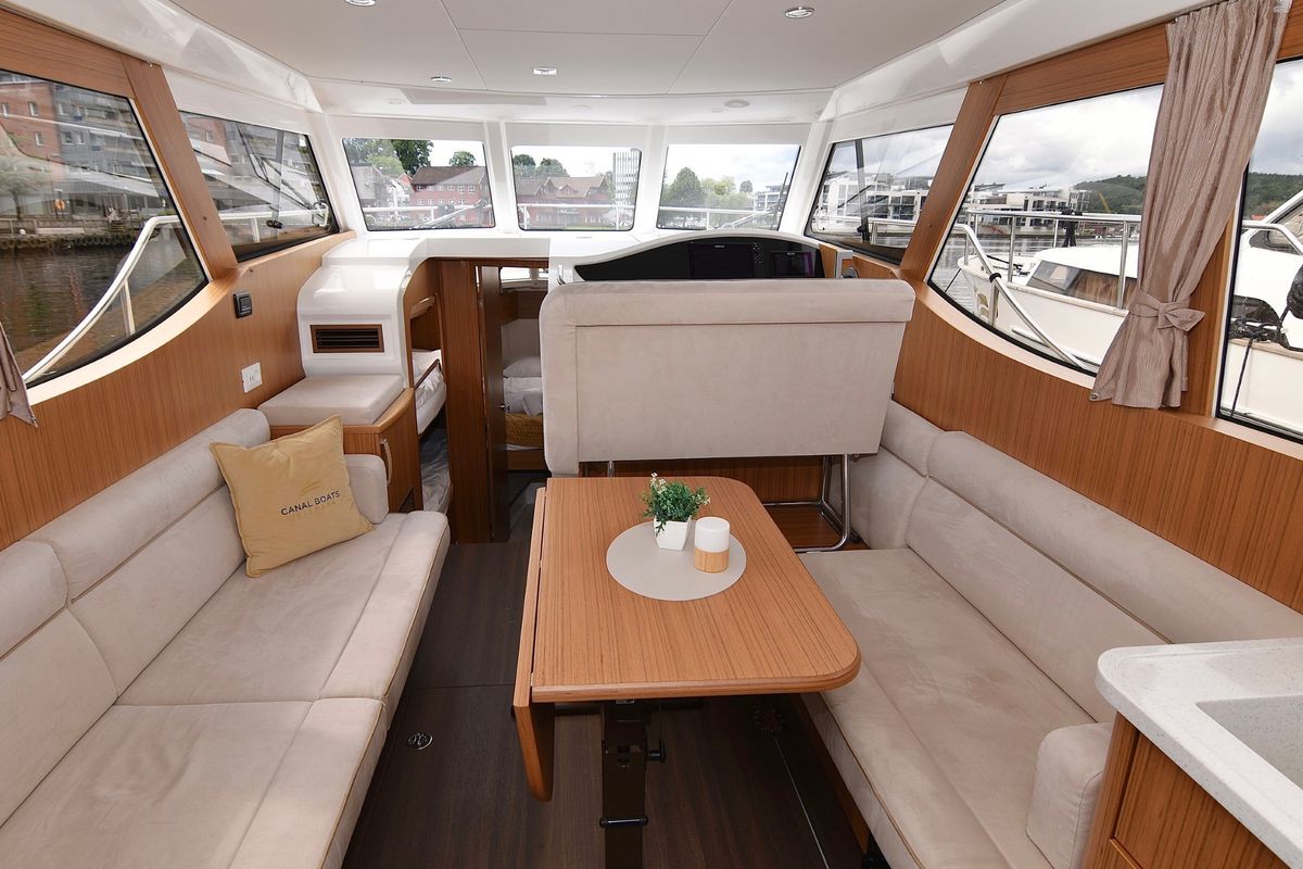 Salon of Dalen, a Greenline 33 yacht at Porsgrunn, Norway
