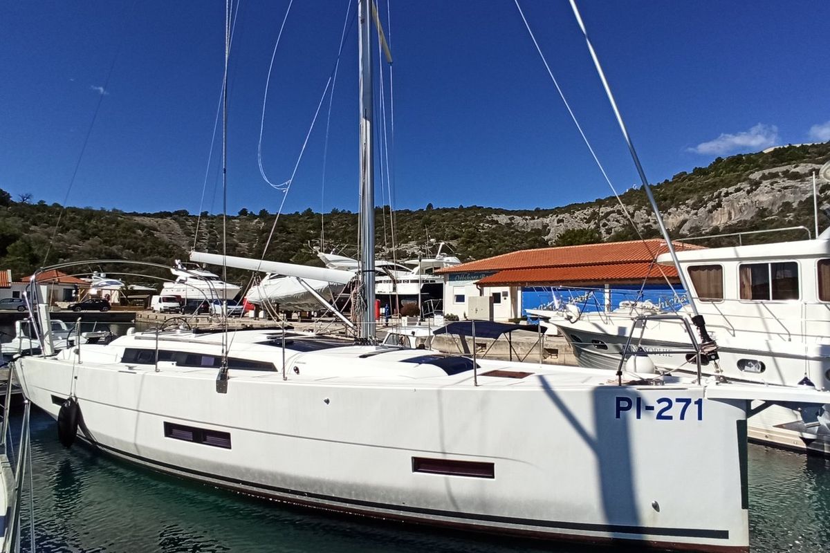 Exterior view of Esko, a Dufour 390 GL sailboat at Grad Pula, Croatia