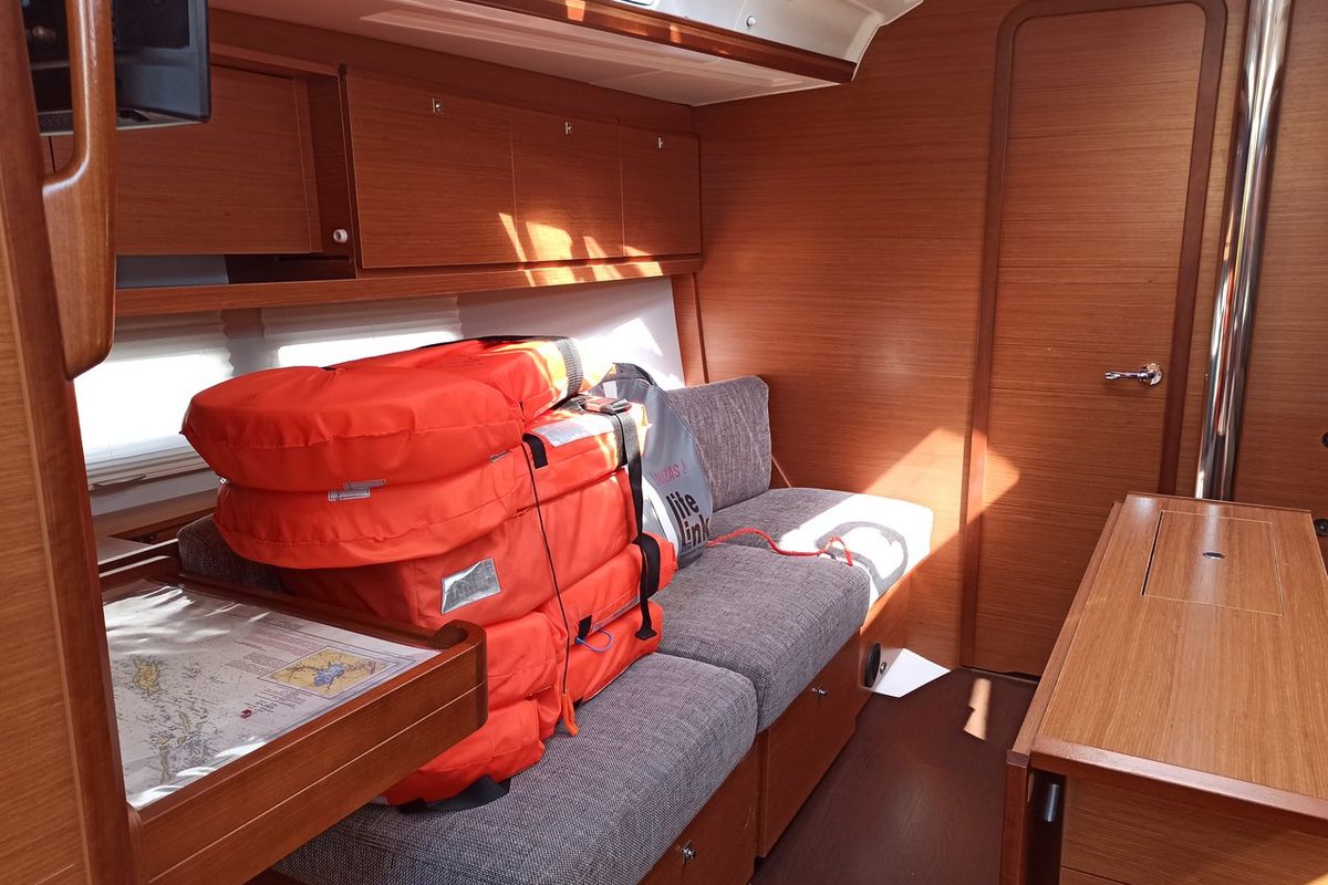 Salon of Esko, a Dufour 390 GL sailboat at Grad Pula, Croatia