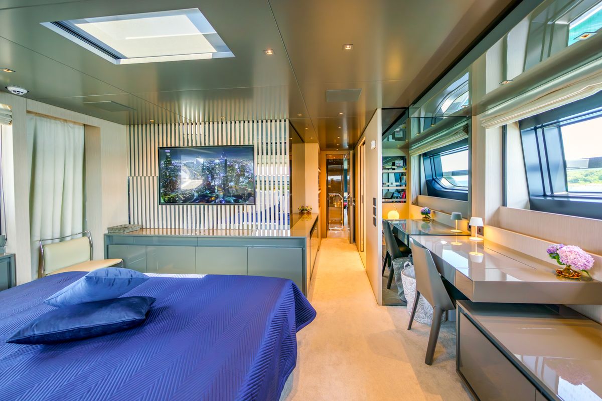 Cabin on Primus, a Sanlorenzo San Lorenzo SL 96 yacht at Seget Donji, Croatia