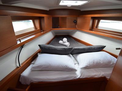 Cabin on Bolero, a Beneteau Oceanis 41 sailboat at Athens, Greece