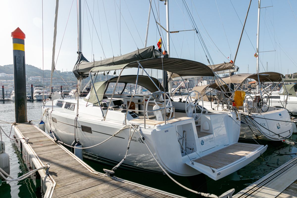 Exterior view of Kraken, a Hanse Yachts Hanse 415 sailboat at Baiona, Spain