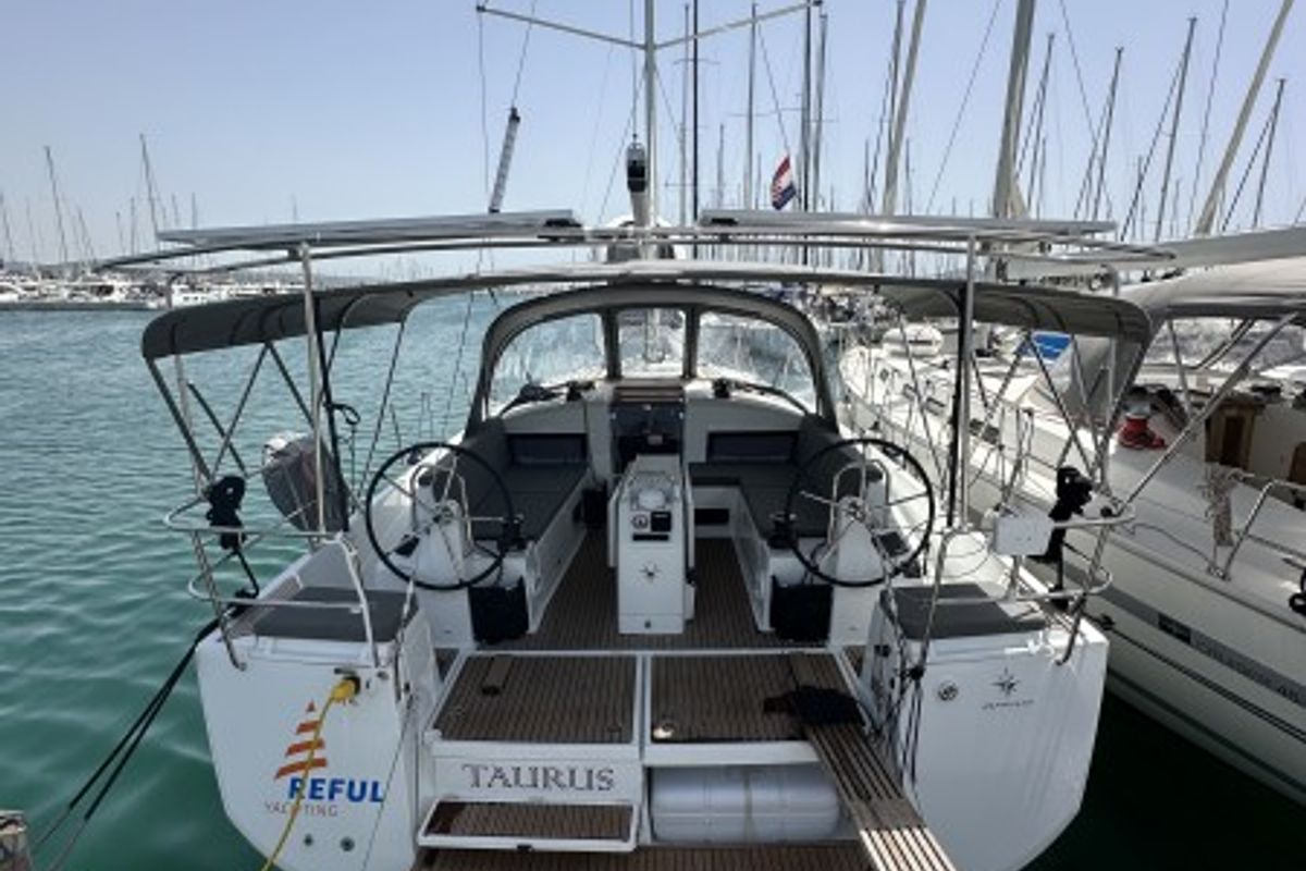 Cockpit of Taurus, a Jeanneau Sun Odyssey 440 sailboat at Općina Sukošan, Croatia