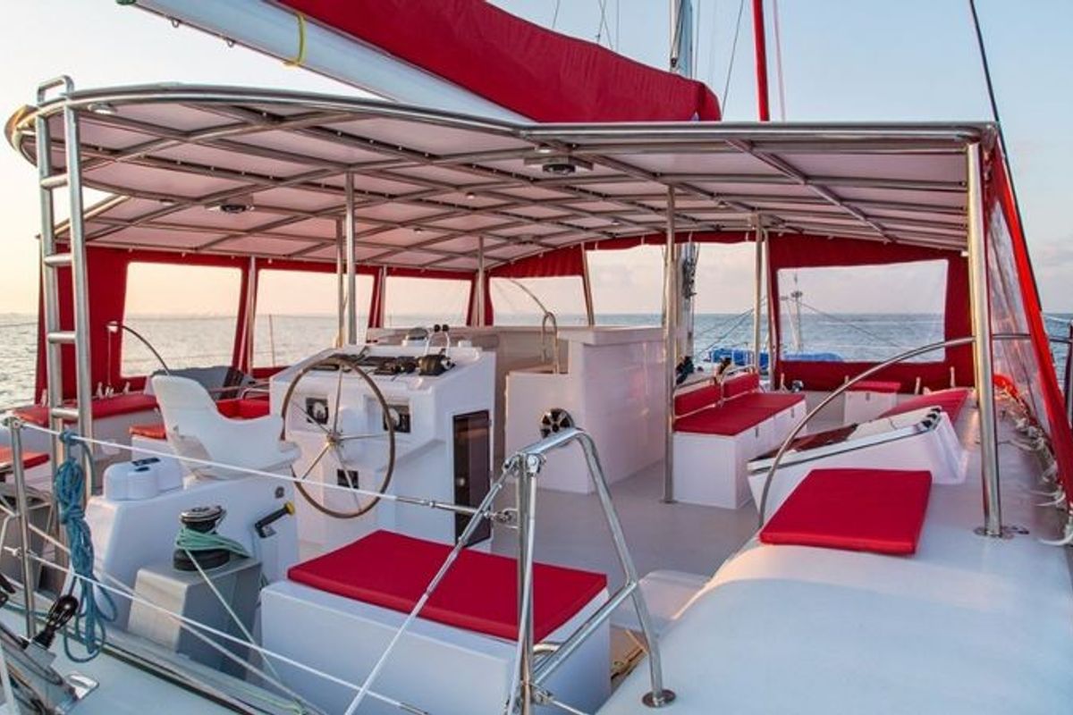 Cockpit of Poevasion, a Gulet Ocean Voyager 53 catamaran at Papeete, France