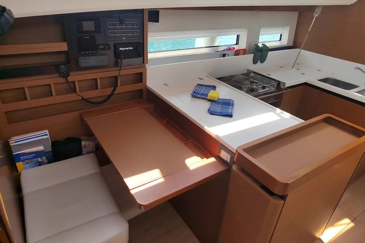 Exterior view of Leona, a Jeanneau Sun Odyssey 440 sailboat at Grad Pula, Croatia