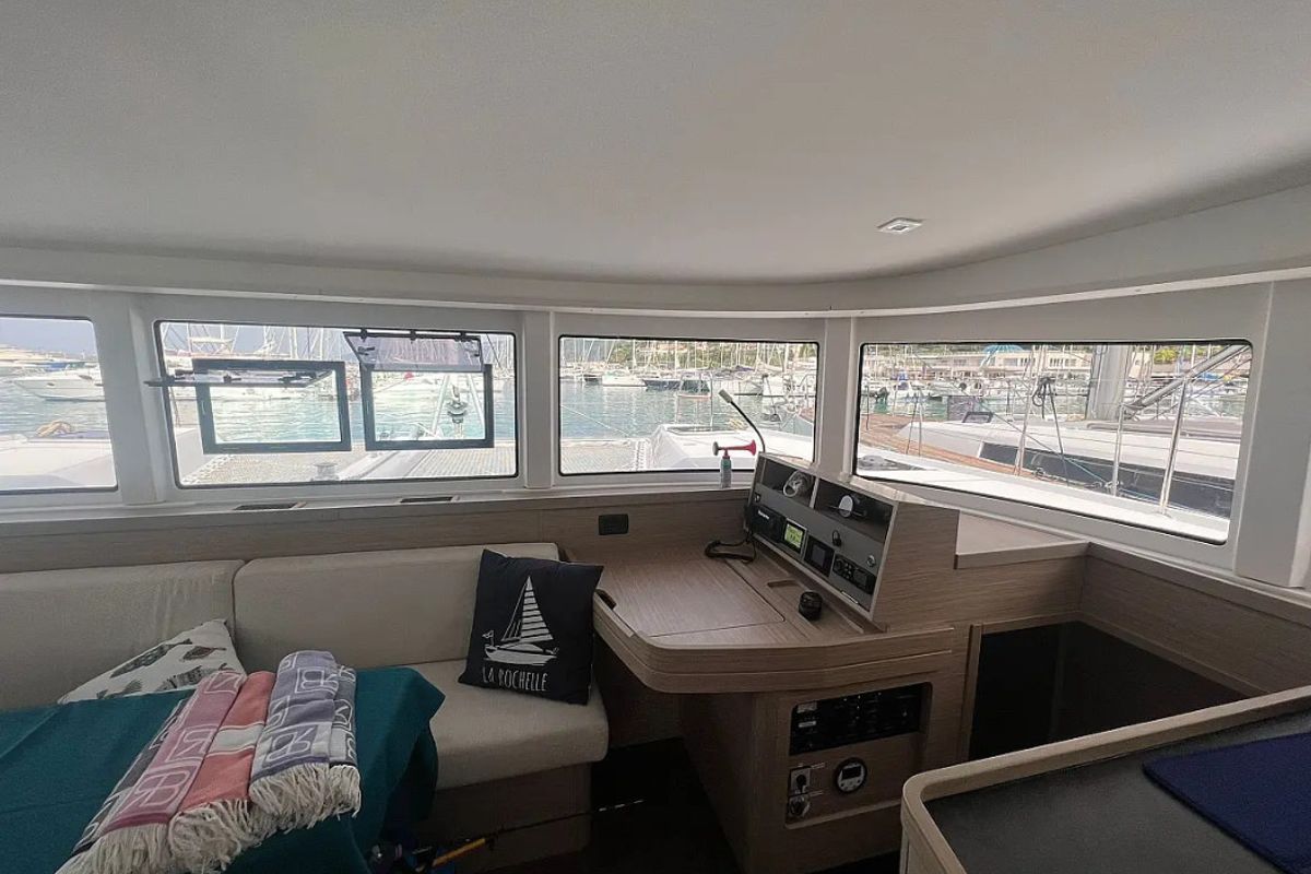 Salon of Capovento, a Lagoon 42 catamaran at Capo d'Orlando, Italy