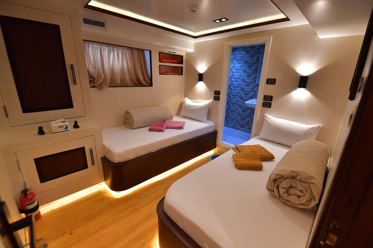 Cabin on Twin bed cabin lower deck 2, a Gulet Luxury Motor Yacht motorboat at Sharm El Sheikh, Egypt