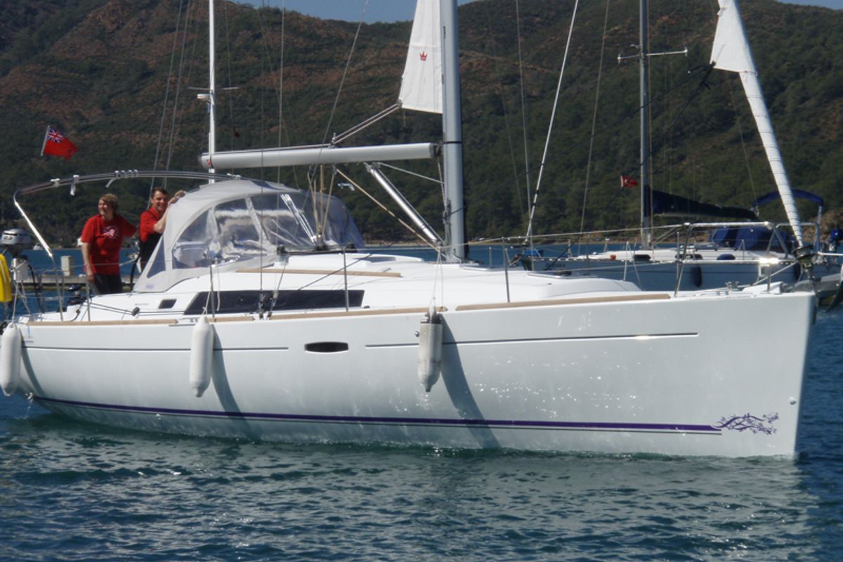 Exterior view of Glen Rosa, a Beneteau Oceanis 37 sailboat at Fethiye, Turkey