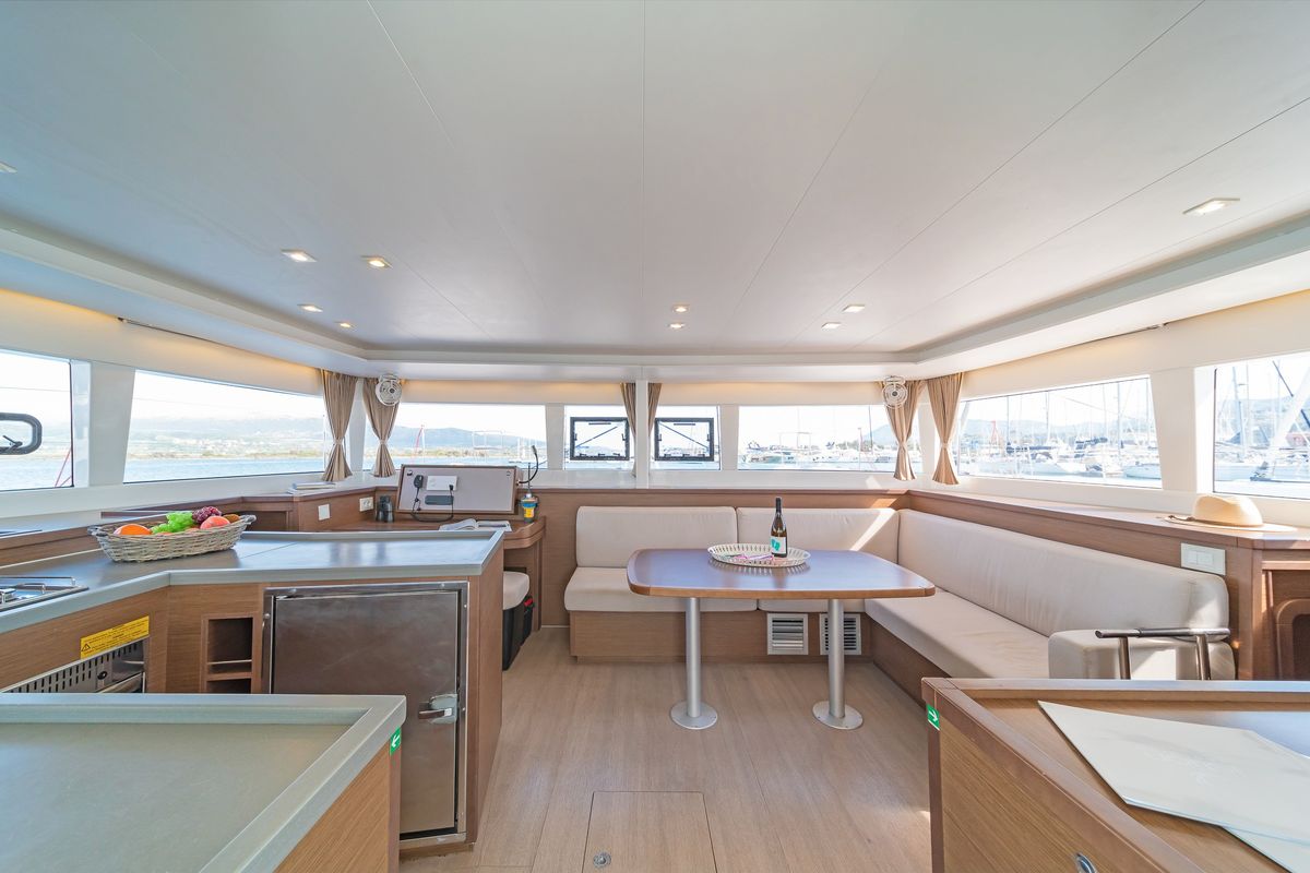 Salon of Cassiopeia II, a Lagoon 450 Fly catamaran at Gouvia, Greece