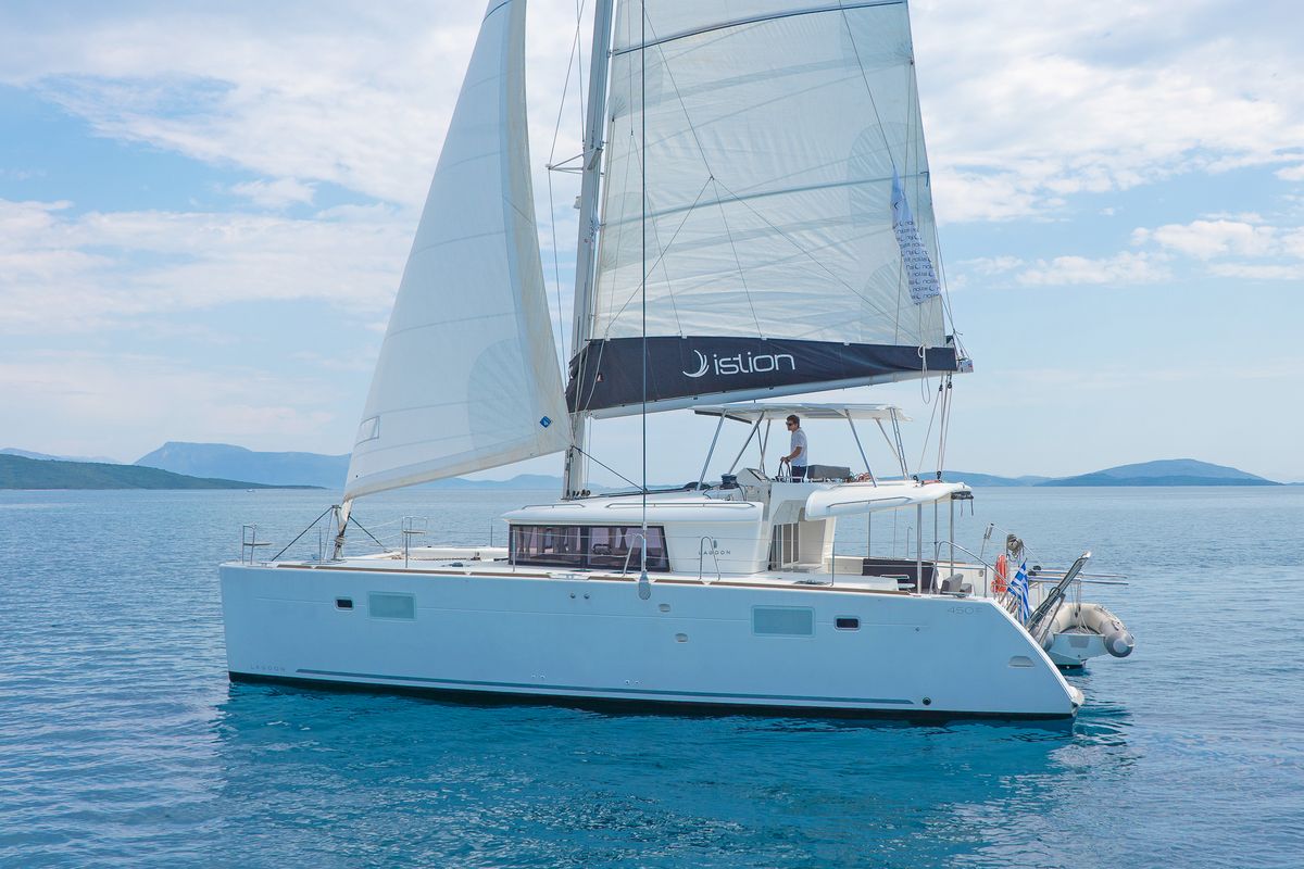 Exterior view of Cassiopeia II, a Lagoon 450 Fly catamaran at Gouvia, Greece