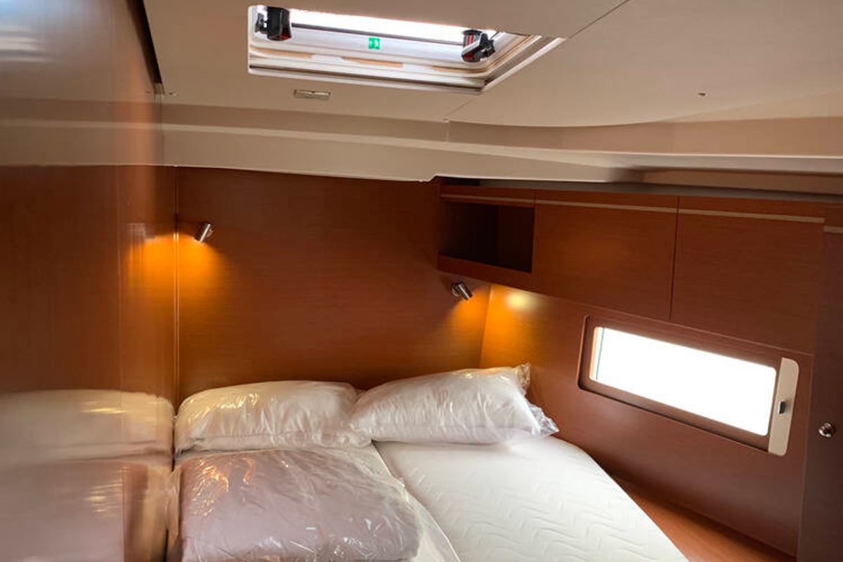 Cabin on Thano, a Beneteau Oceanis 51.1 sailboat at Athens, Greece