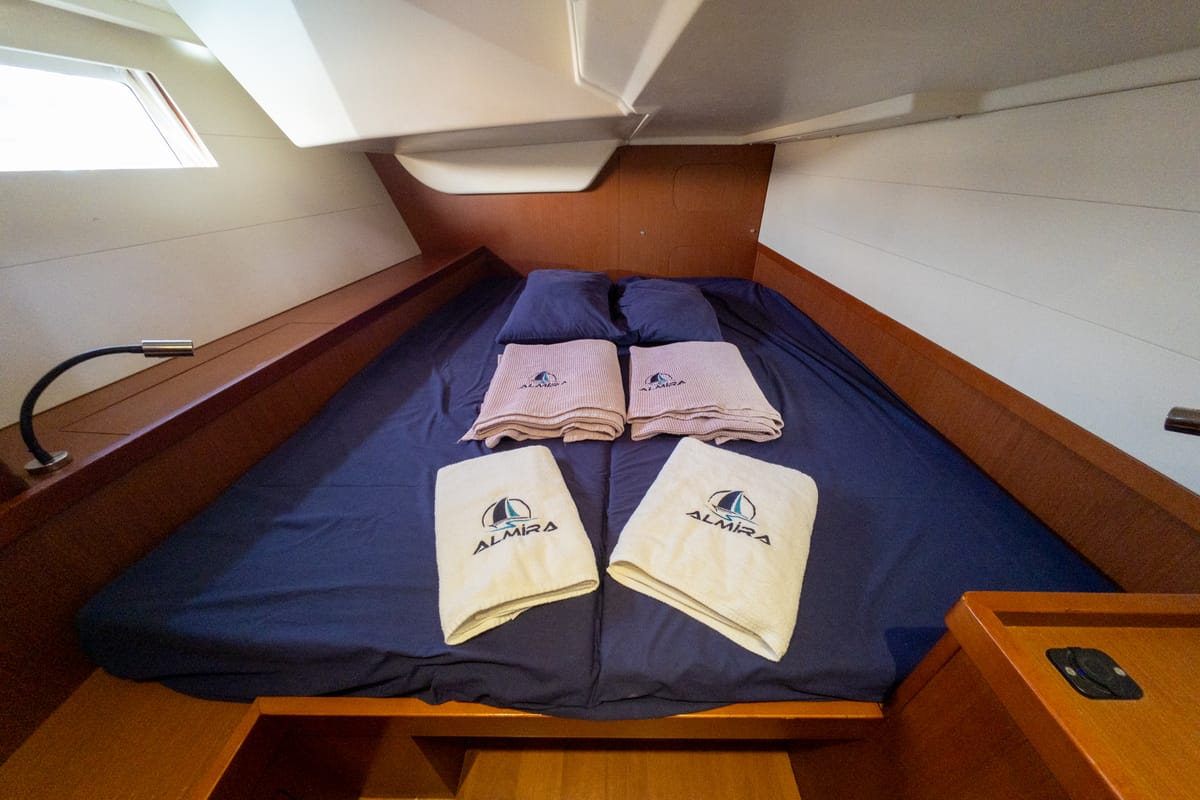 Cabin on Athena, a Beneteau Oceanis 48 sailboat at Fethiye, Turkey