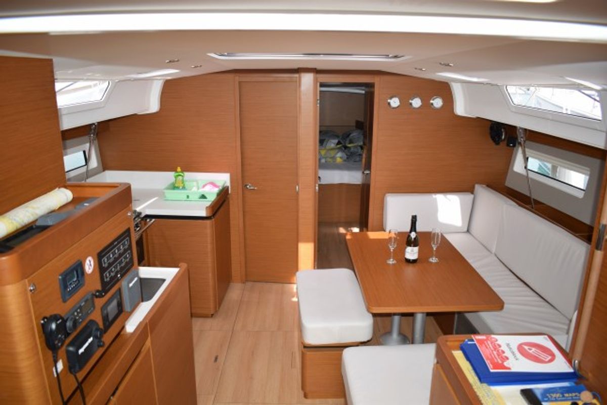 Salon of Hrvaska, a Jeanneau Sun Odyssey 490 sailboat at Grad Kaštela, Croatia