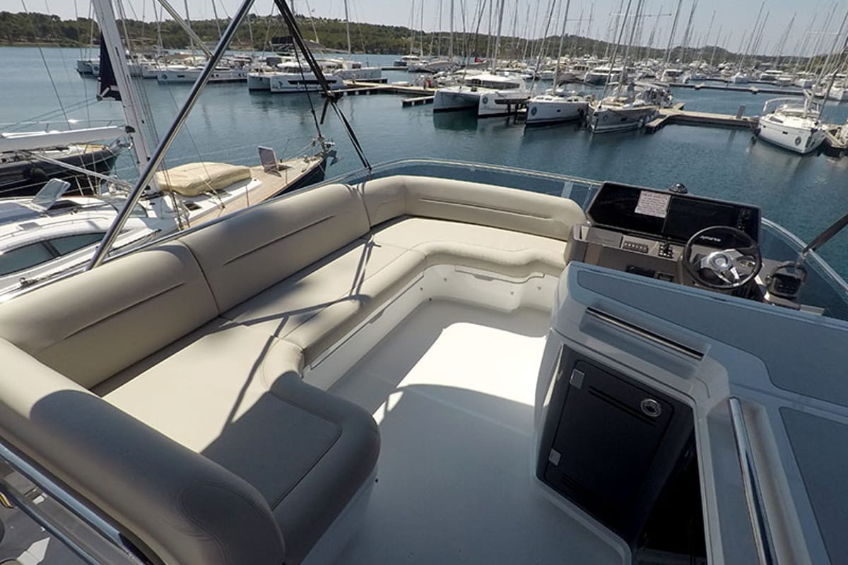 Il Sogno V, a Galeon 480 Fly yacht at Grad Šibenik, Croatia