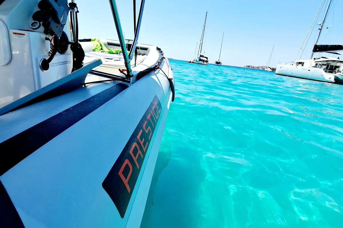 Niky, a Prestige Ranger 600 motorboat at Grad Trogir, Croatia