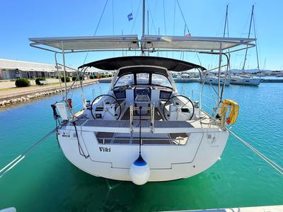 Cockpit of Viki, a Beneteau Oceanis 45 sailboat at Općina Sukošan, Croatia